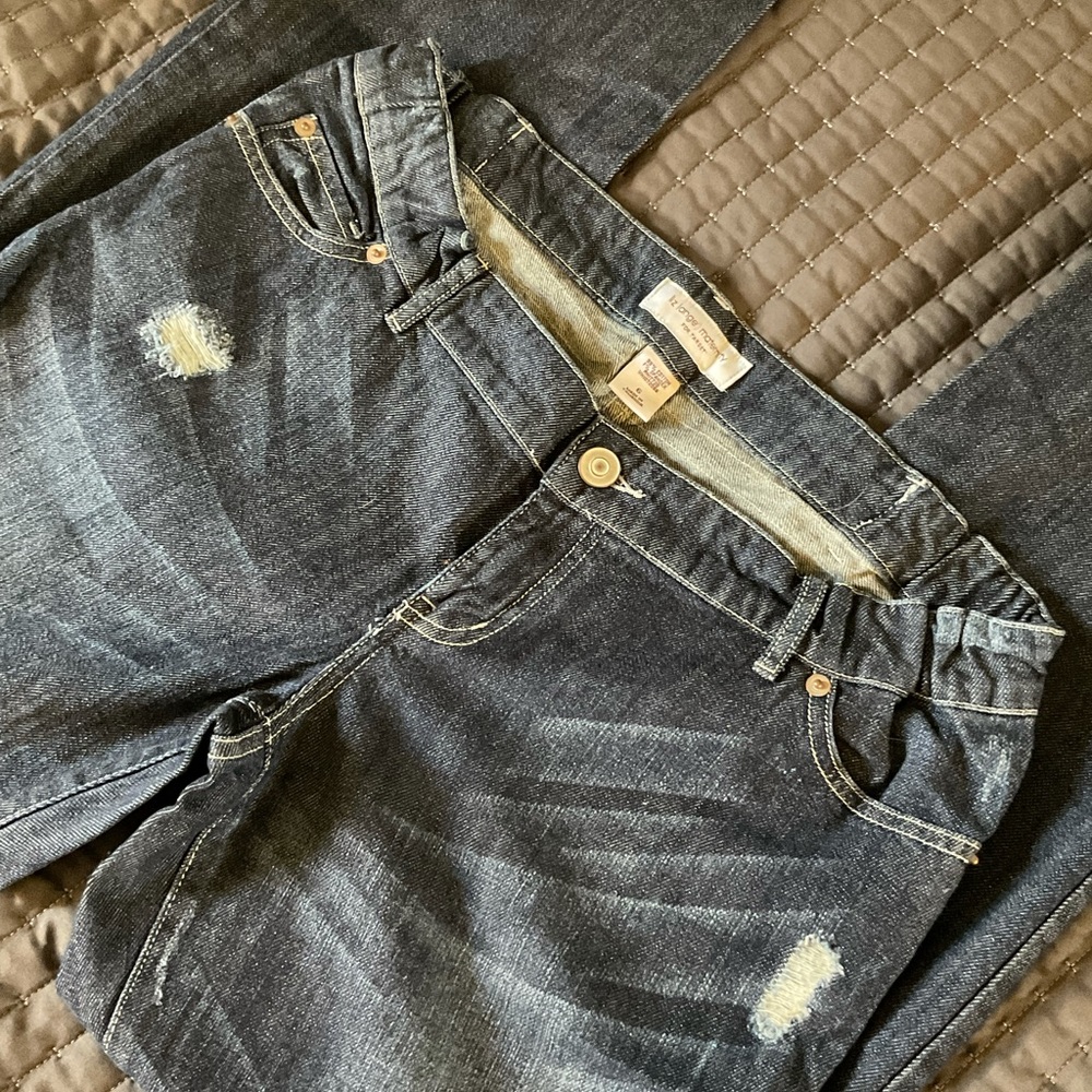 Liz Lange Maternity Dark Blue Distressed Jeans Size 6